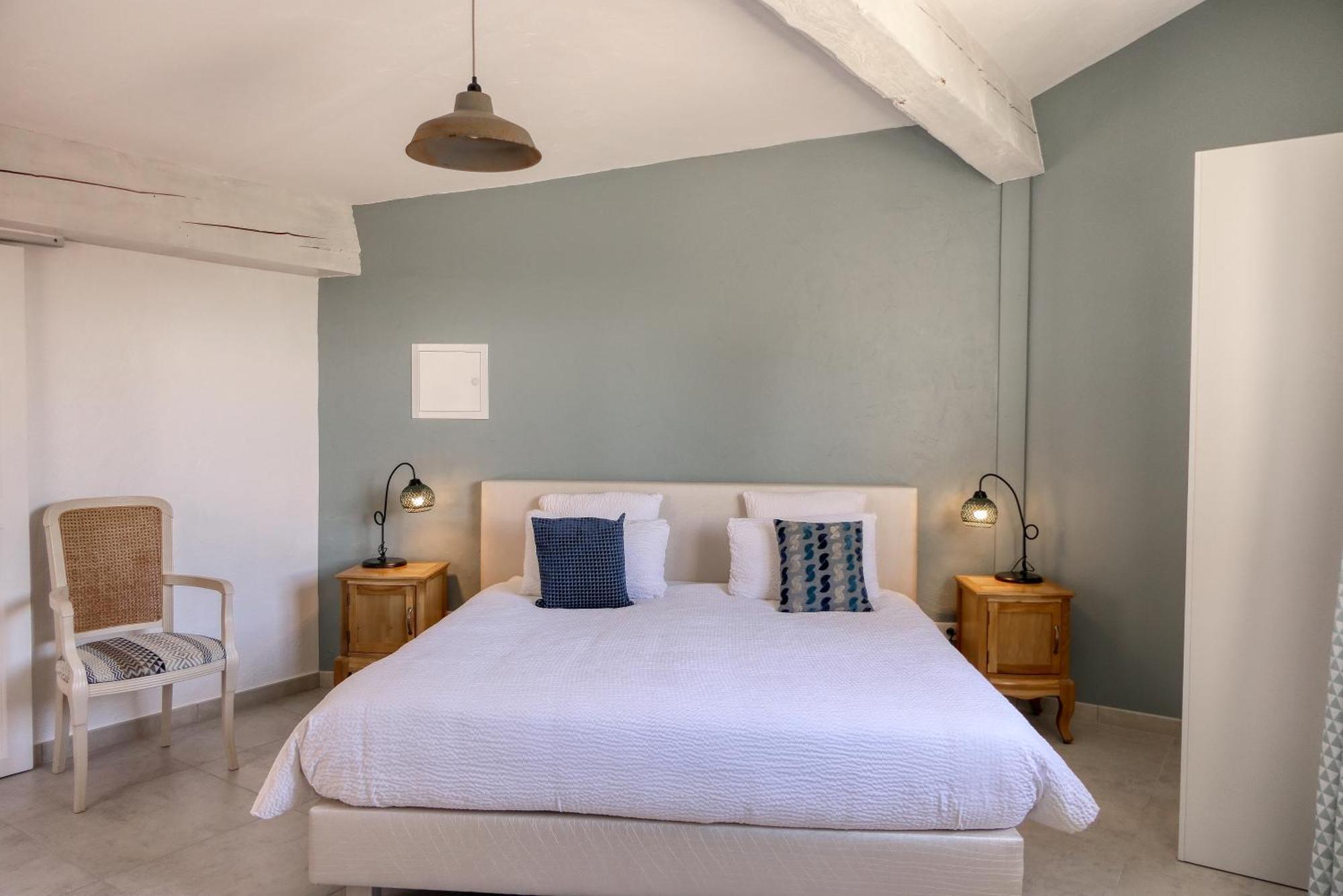 Le Hameau Fleur De Pierres , Chambre , Gite Et Table D'Hotes Murs  Ngoại thất bức ảnh