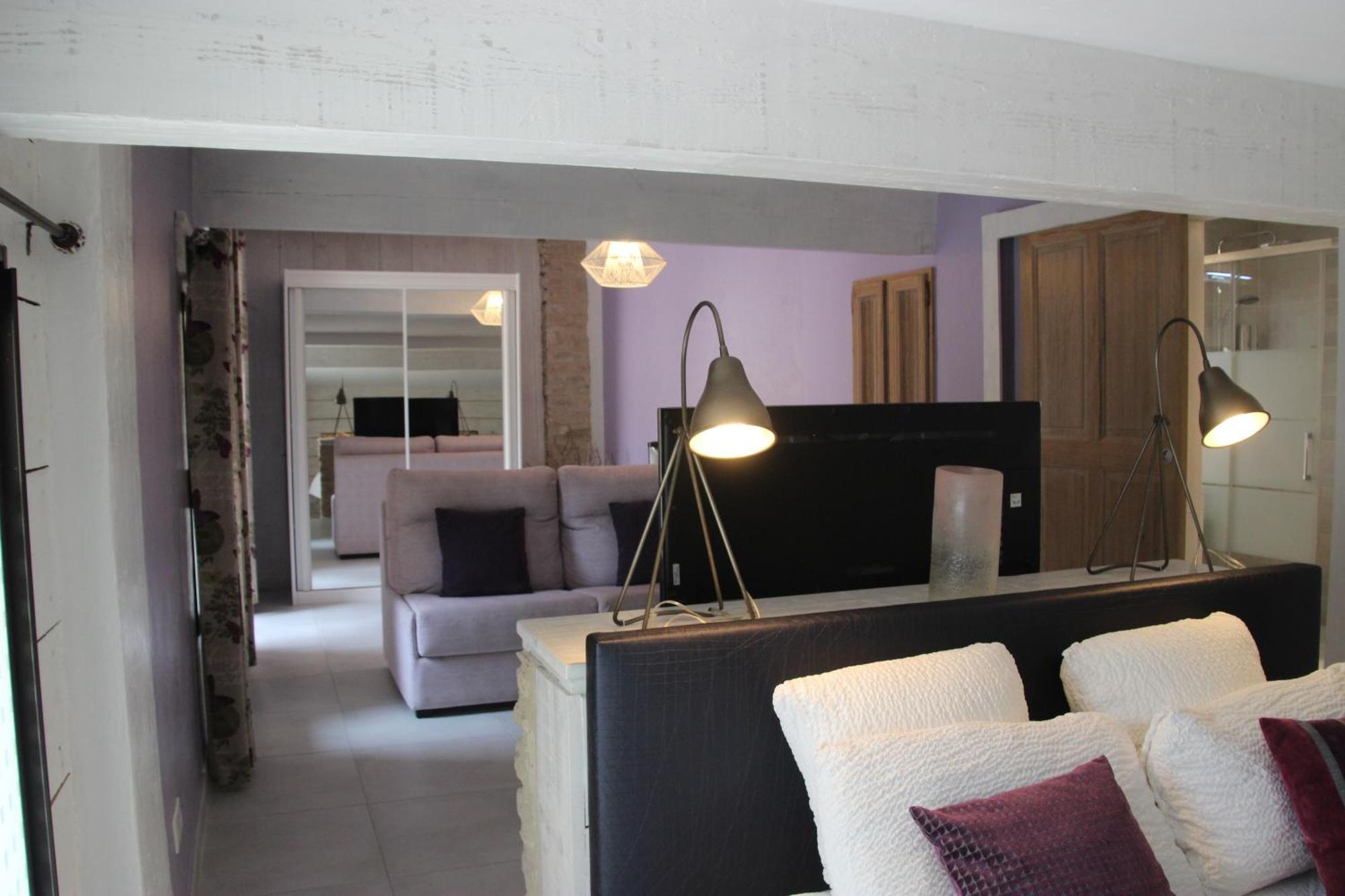 Le Hameau Fleur De Pierres , Chambre , Gite Et Table D'Hotes Murs  Ngoại thất bức ảnh